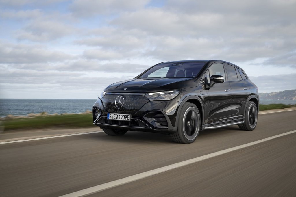 Mercedes EQE SUV vs. Tesla Model Y vs. Nio EL6