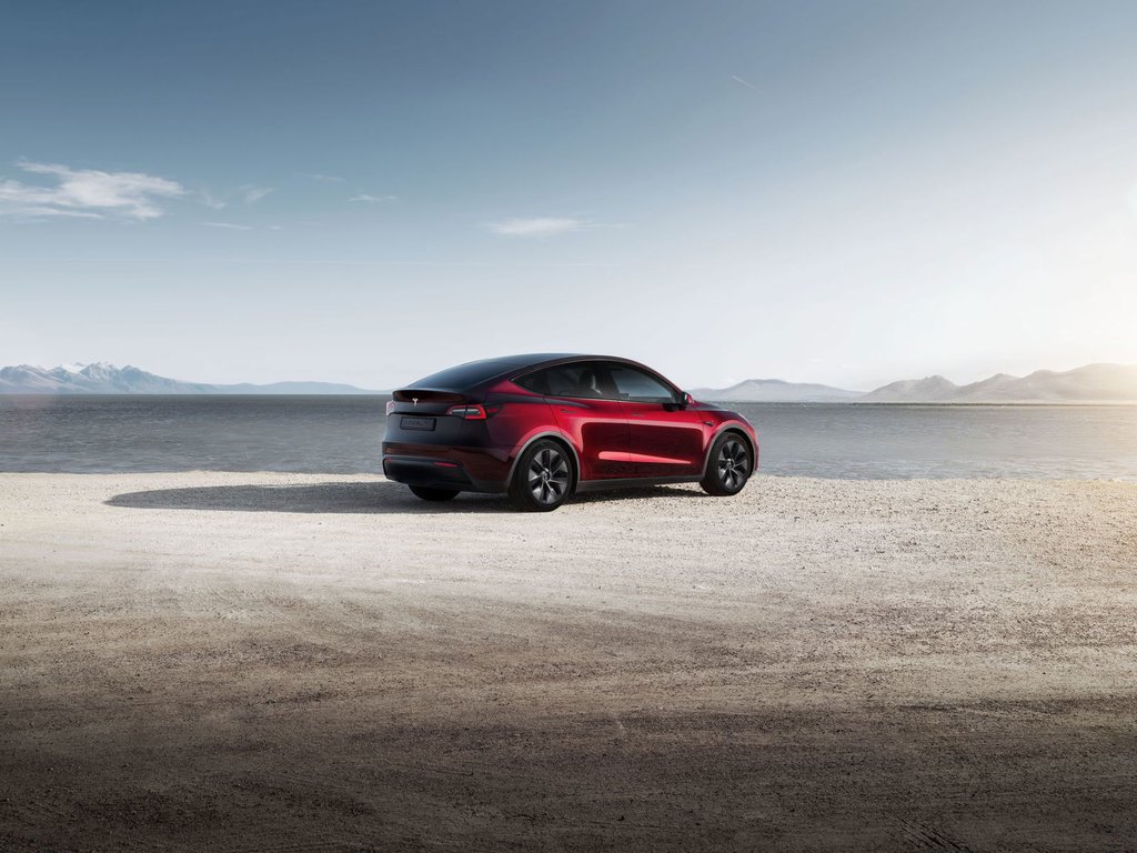 Tesla Model Y:n uusi 7-paikkainen versio