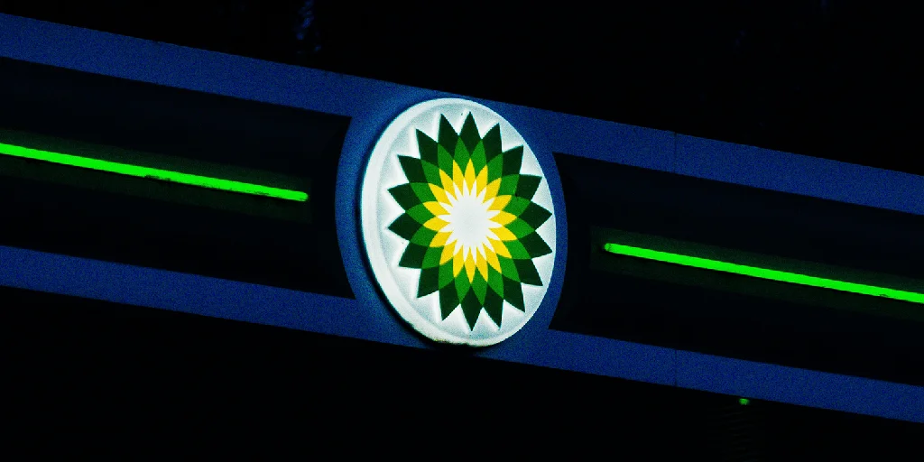 BP säljer sina tankstationer i Nederländerna