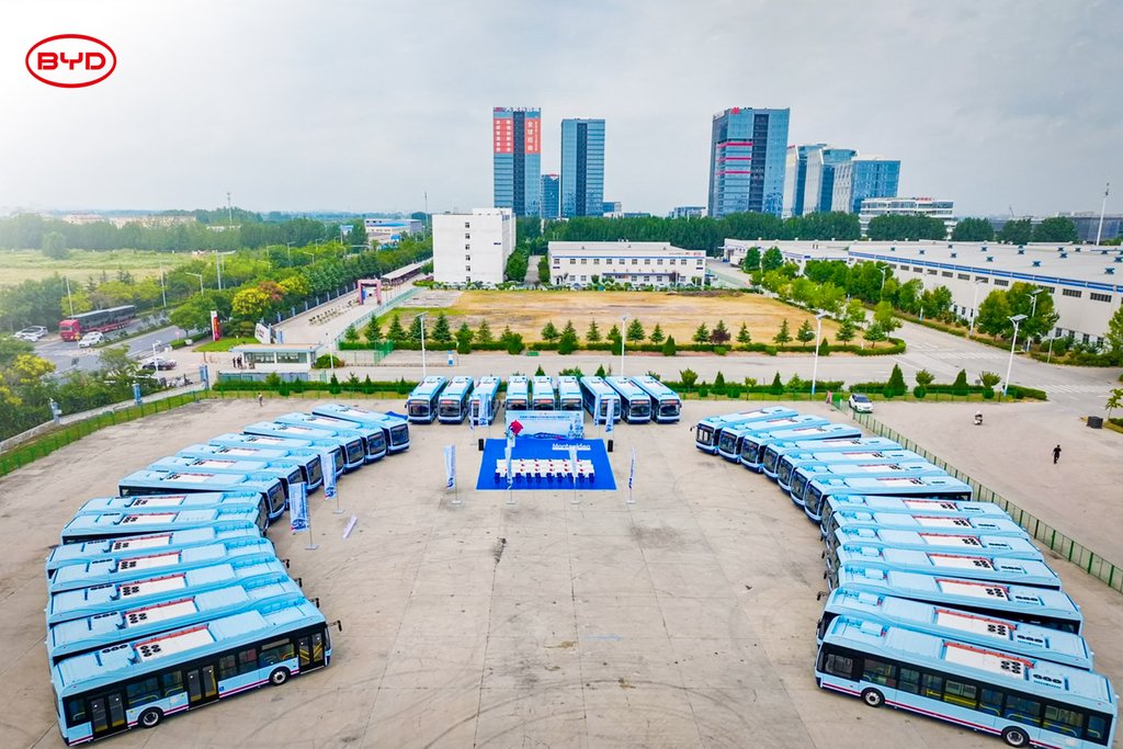 BYD leverer 100 elektriske busser til Uruguay