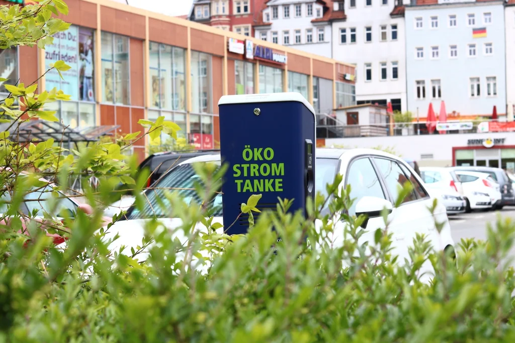 Jena nostaa latauspisteiden määrää 1500:aan